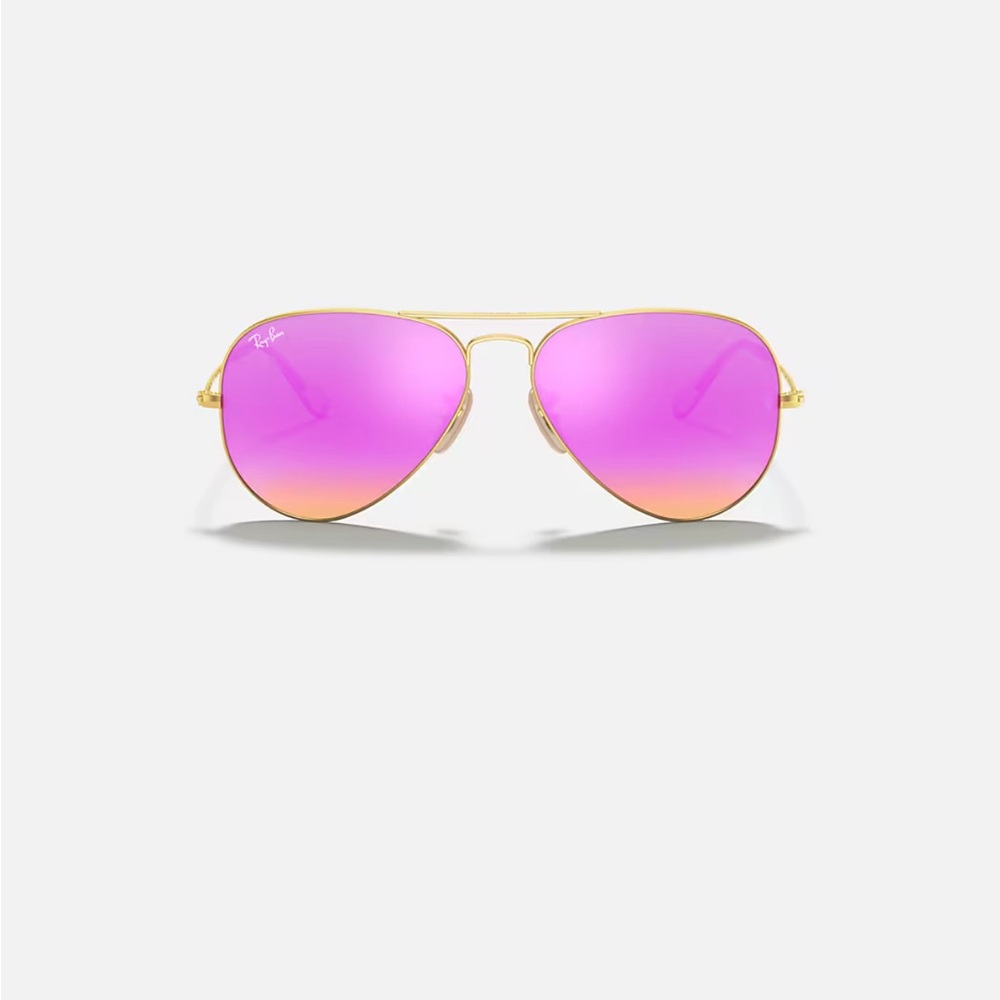 Ray-Ban Gold Aviator Sunglasses with Pink Flash Lenses